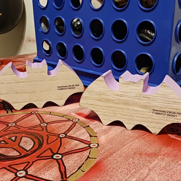 5/$20 - Mini Halloween themed chalkboard decor - Picture 3 of 5